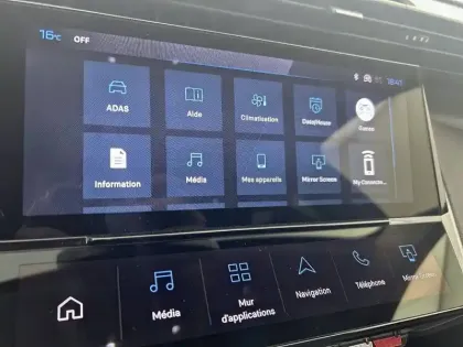 Photo 18 Peugeot 308  SW Hybrid 145 e-DCS6