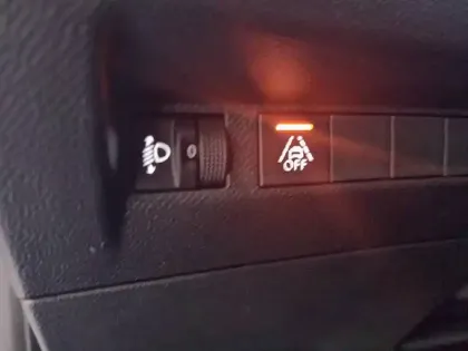 Photo 58 Peugeot 208 Gén. II Ph1 NG Allure 5