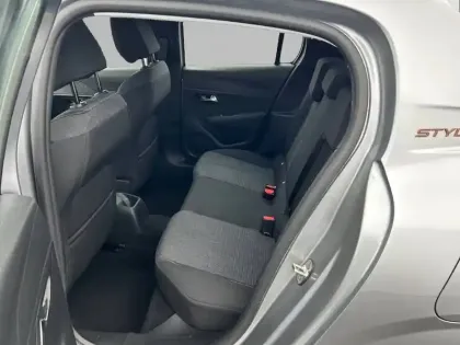 Photo 11 Peugeot 208  Hybrid 100 e-DCS6