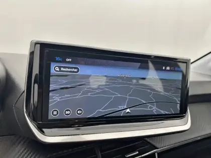 Photo 21 Peugeot 208  Hybrid 100 e-DCS6