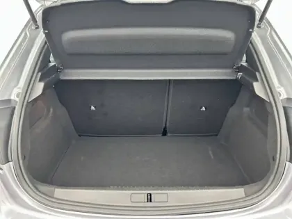 Photo 5 Peugeot 208  Hybrid 100 e-DCS6