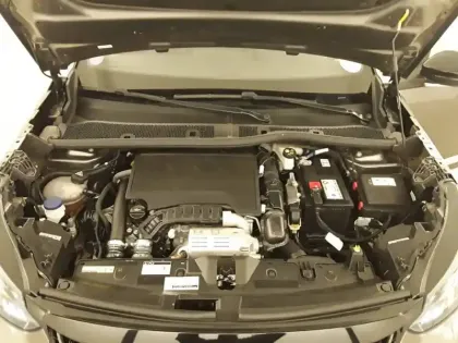 Photo 47 Peugeot 2008  PureTech 130 S&S EAT8