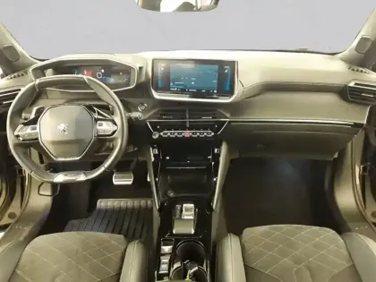 Photo 31 Peugeot 2008  PureTech 130 S&S EAT8