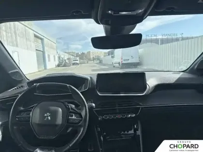 Photo 14 Peugeot 208  Electrique 50 kWh 136ch