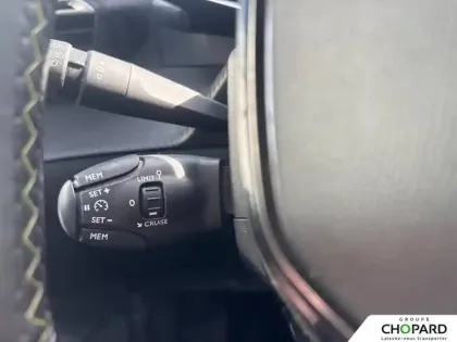 Photo 13 Peugeot 208  Electrique 50 kWh 136ch