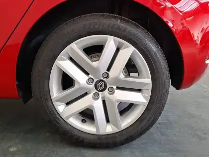 Photo 9 Renault Clio  Blue dCi 100 ch GSR2