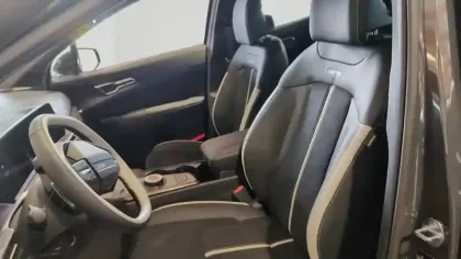 Photo 12 Kia Sportage  Hybride 239 ch BVA6