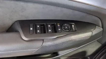 Photo 18 Kia Sportage  Hybride 239 ch BVA6