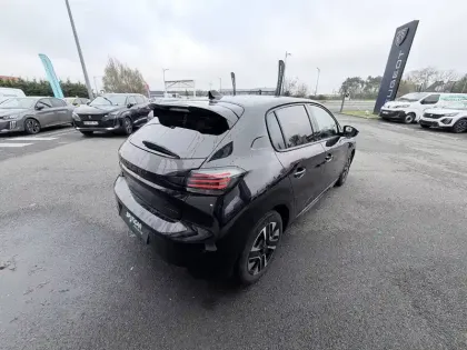 Photo 69 Peugeot 208  Hybrid 100 e-DCS6