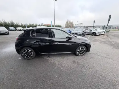 Photo 70 Peugeot 208  Hybrid 100 e-DCS6