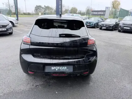 Photo 68 Peugeot 208  Hybrid 100 e-DCS6