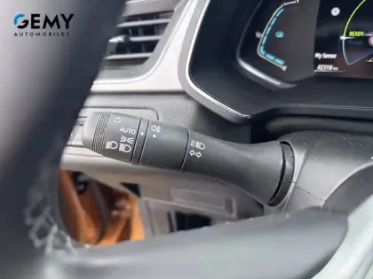 Photo 20 Renault Captur  E-Tech 145 - 21