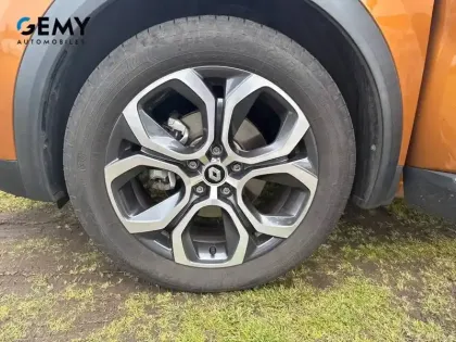 Photo 11 Renault Captur  E-Tech 145 - 21