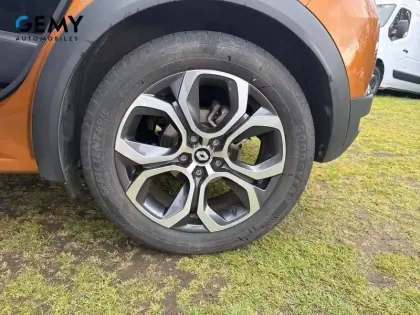 Photo 10 Renault Captur  E-Tech 145 - 21