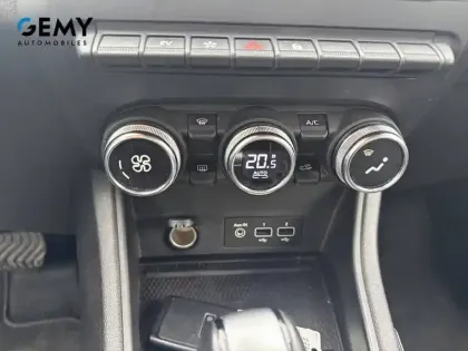 Photo 55 Renault Captur  E-Tech 145 - 21