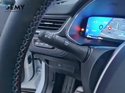 Photo 17 Renault Symbioz  E-Tech full hybrid 145