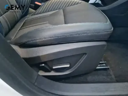 Photo 24 Renault Symbioz  E-Tech full hybrid 145