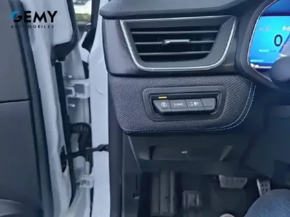 Photo 13 Renault Symbioz  E-Tech full hybrid 145