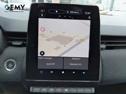 Photo 24 Renault Clio  E-Tech full hybrid 145 ch GSR2