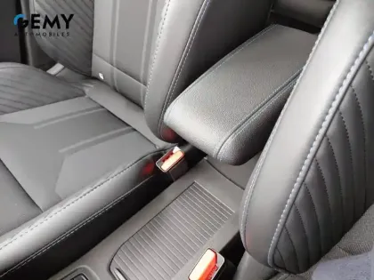 Photo 31 Renault Clio  E-Tech full hybrid 145 ch GSR2