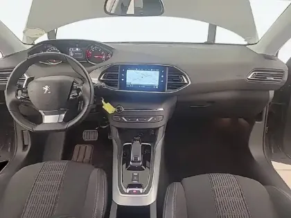 Photo 7 Peugeot 308  PureTech 130ch S&S EAT8