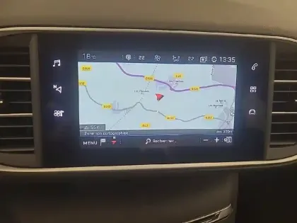 Photo 14 Peugeot 308  PureTech 130ch S&S EAT8