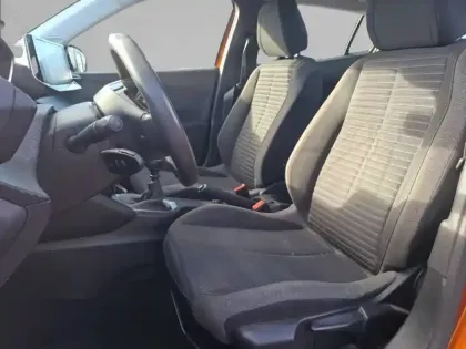 Photo 10 Peugeot 2008  PureTech 100 S&S BVM6