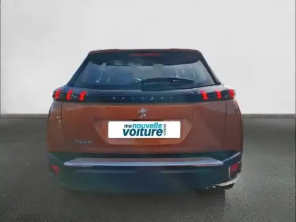 Photo 30 Peugeot 2008  PureTech 100 S&S BVM6