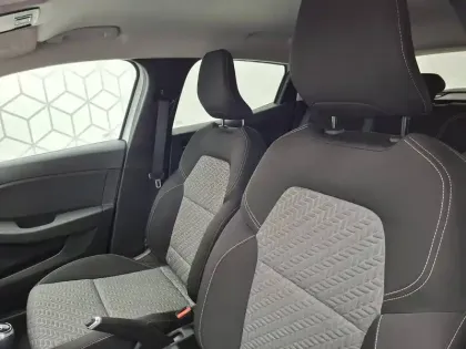 Photo 30 Renault Clio  TCe 90