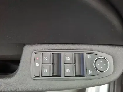 Photo 33 Renault Clio  TCe 90