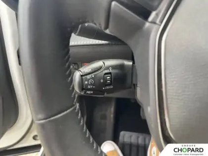 Photo 5 Peugeot 2008  Electrique 136 ch