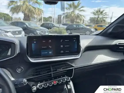 Photo 9 Peugeot 208  Electrique 50 kWh 136ch