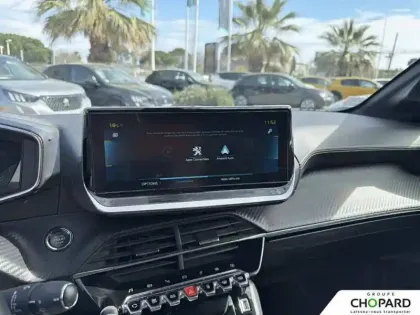 Photo 15 Peugeot 208  Electrique 50 kWh 136ch