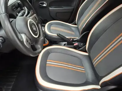 Photo 23 Renault Twingo  III 0.9 TCe 110