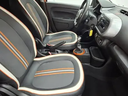 Photo 19 Renault Twingo  III 0.9 TCe 110