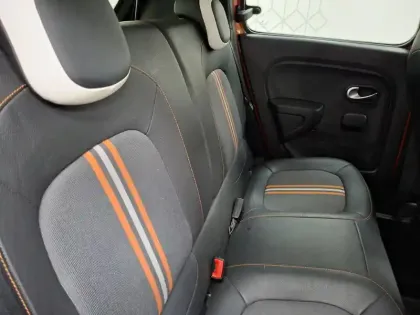 Photo 16 Renault Twingo  III 0.9 TCe 110