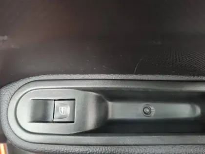 Photo 21 Renault Twingo  III 0.9 TCe 110