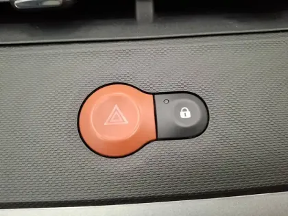 Photo 40 Renault Twingo  III 0.9 TCe 110