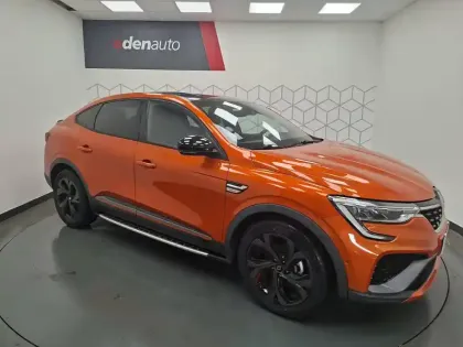 Photo 15 Renault Arkana  E-Tech 145