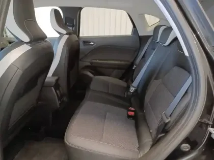 Photo 29 Renault Captur  E-Tech full hybrid 145