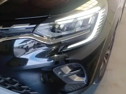 Photo 46 Renault Captur  E-Tech full hybrid 145