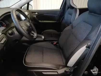 Photo 9 Renault Captur  E-Tech full hybrid 145