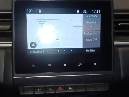 Photo 37 Renault Captur  E-Tech full hybrid 145