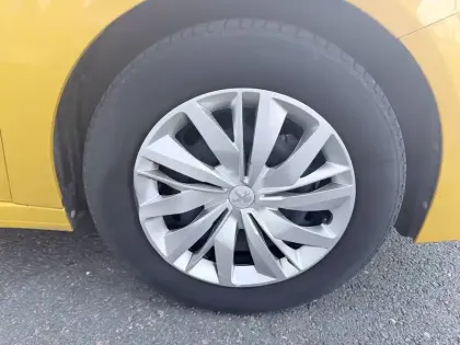 Photo 29 Peugeot 208 Gén. II Ph1 NG Active 5