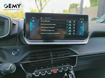 Photo 16 Peugeot 208  Electrique 50 kWh 136ch