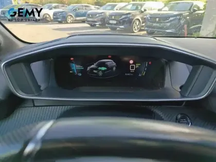 Photo 11 Peugeot 208  Electrique 50 kWh 136ch