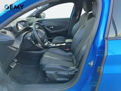 Photo 8 Peugeot 208  Electrique 50 kWh 136ch