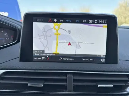 Photo 21 Peugeot 3008  Puretech 180ch S&S EAT8