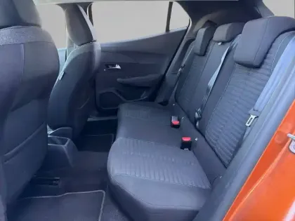 Photo 11 Peugeot 2008  PureTech 100 S&S BVM6