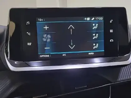 Photo 42 Peugeot 2008 Gén. II Ph1 NG Style 5